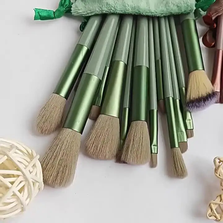 Valentine Luxury Brush Set-Vegan Cruelty-Free Makeup Brushes w/Travel Pouch | Hypoallergenic Gift for Her/Wife/Girlfriend 13PCS